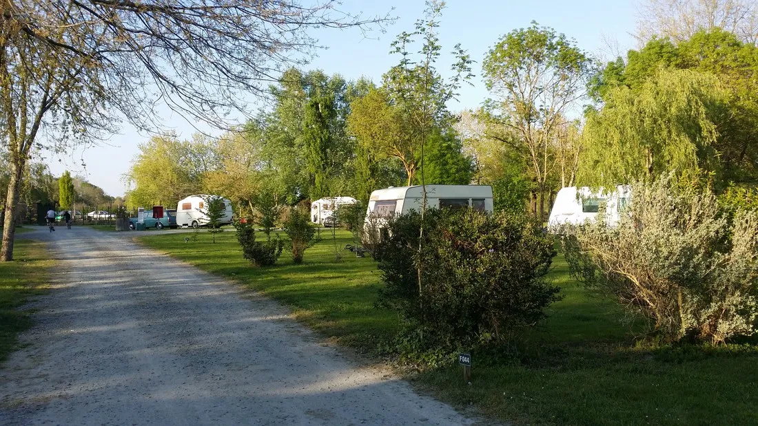 le-chene-st-julien-de-concelles-nwbam