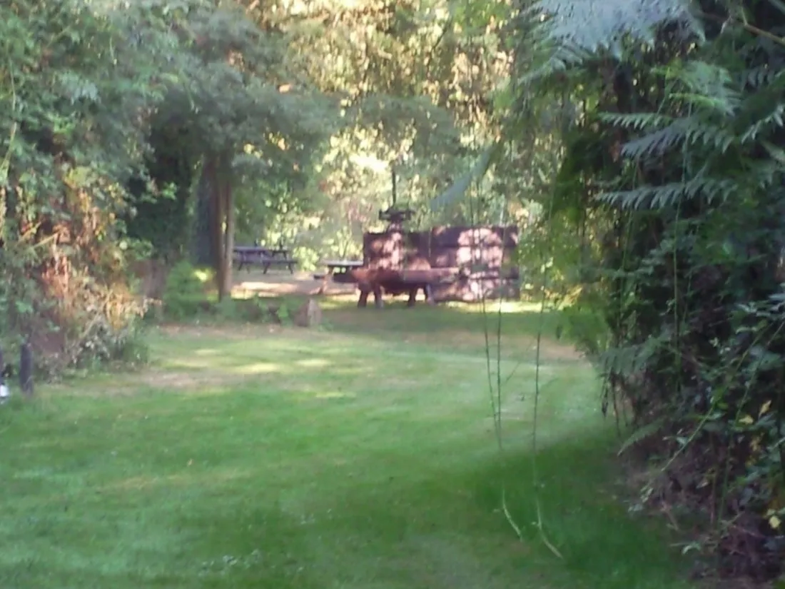 camping-de-letang-le-lindois-vncut