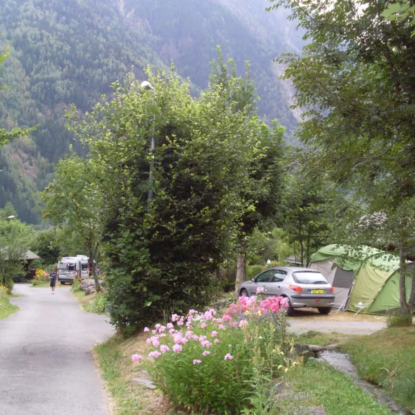 les-deux-glaciers-chamonix-fzzu3