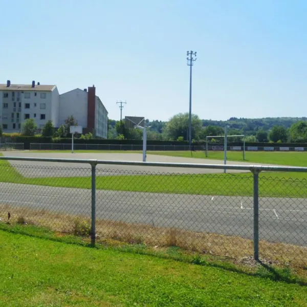 camping-municipal-la-rivoirette-morestel-0irga