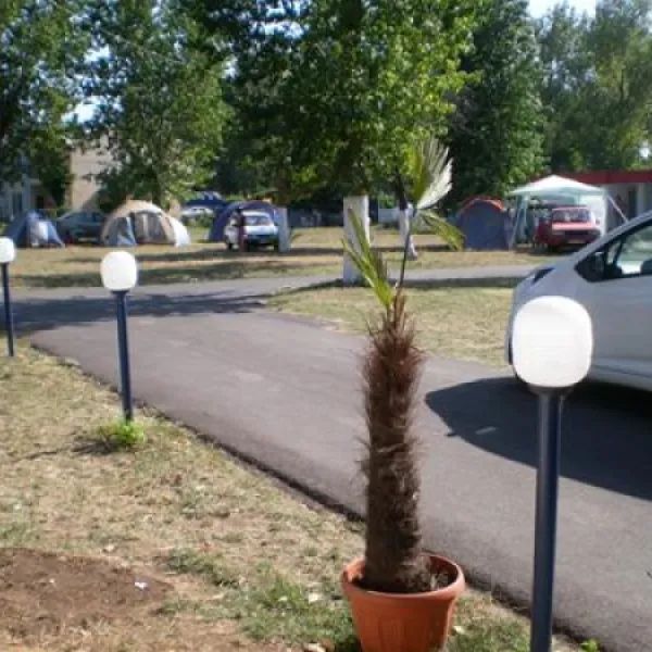 camping-elodie-jupiter-nqmuf