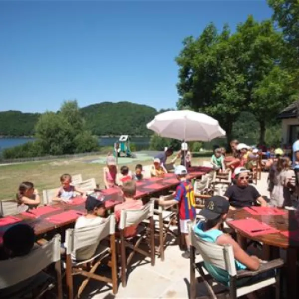 camping-les-tours-saint-amans-des-cots-ewcxw