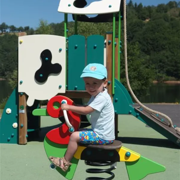 camping-les-tours-saint-amans-des-cots-izeji