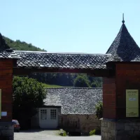 camping-les-tours-saint-amans-des-cots-ozgsm