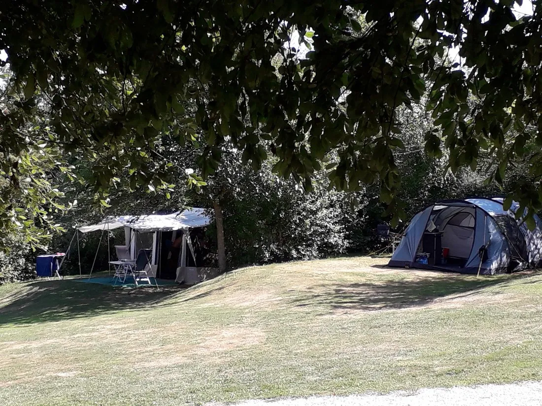 gite-la-grenouille-vacances-hautefort-iywfp
