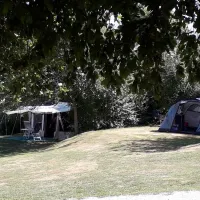 gite-la-grenouille-vacances-hautefort-iywfp