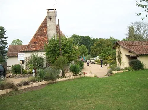 le-grand-dague-atur-wf0tt