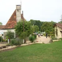 le-grand-dague-atur-wf0tt