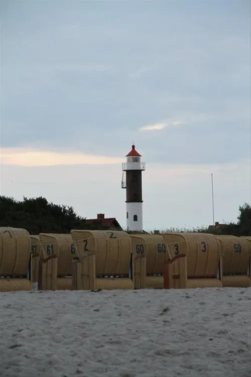 campingplatz-leuchtturm-insel-poel-ot-timmendorfstrand-hxfpd