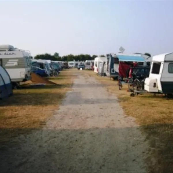 campingplatz-leuchtturm-insel-poel-ot-timmendorfstrand-qwisa