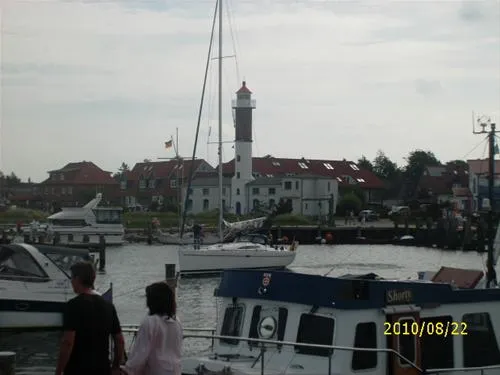 campingplatz-leuchtturm-insel-poel-ot-timmendorfstrand-qxbfy