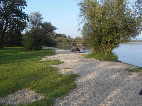 seecamping-am-wallersee-seekirchen-fivgz