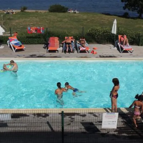 camping-le-hameau-des-lacs-villefranche-de-panat-tkg6f