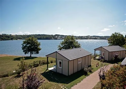 camping-le-hameau-des-lacs-villefranche-de-panat-xchbm