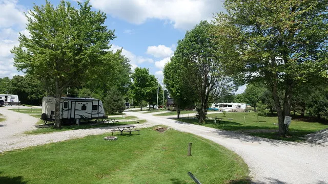 singing-hills-rv-park-and-campground-cave-city-enthf