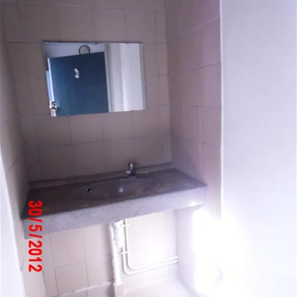 camping-municipal-castelsec-pzenas-ozs77