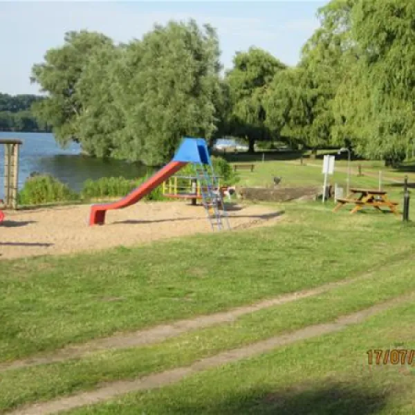 campingpark-augstfelde-augstfelde-bei-pln-zwo5u