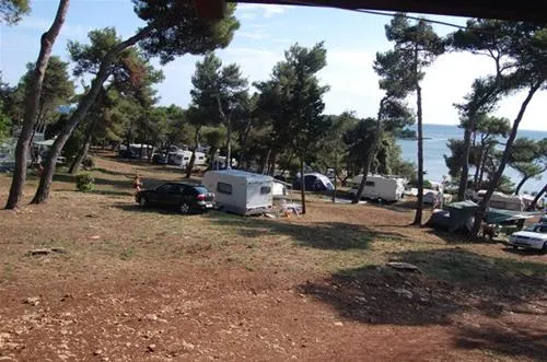 camping-indije-medulin-banjole-azwkj