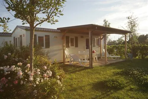 camping-villaggio-turistico-europa-grado-0xd3w