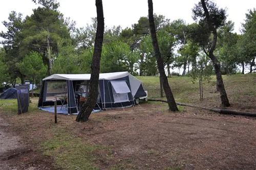 camping-villaggio-turistico-europa-grado-ukj4a
