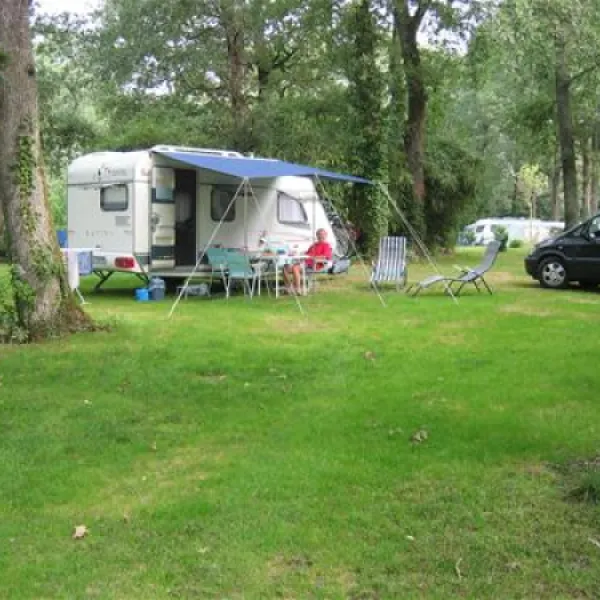 camping-lestaubiere-douville-la-dordogne-gobg9