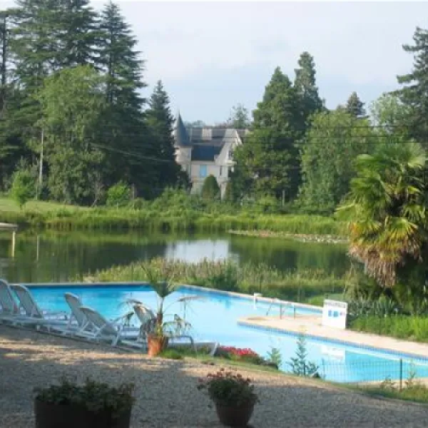 camping-lestaubiere-douville-la-dordogne-kdkbf