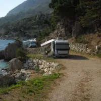 camping-sirena-omis-d0m0c