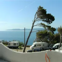 camping-sirena-omis-h7vvk