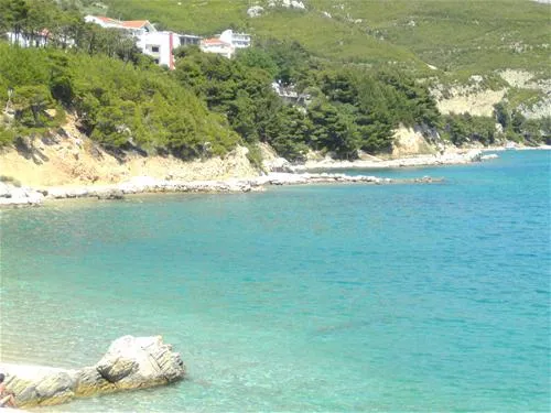 camping-sirena-omis-ik9qh