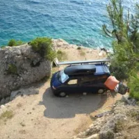 camping-sirena-omis-j8hnd