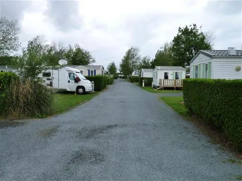 camping-le-robinson-colleville-sur-mer-5ono5