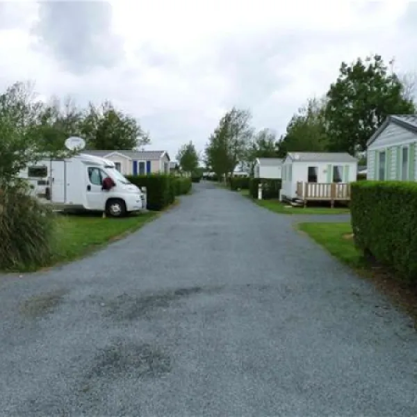 camping-le-robinson-colleville-sur-mer-5ono5