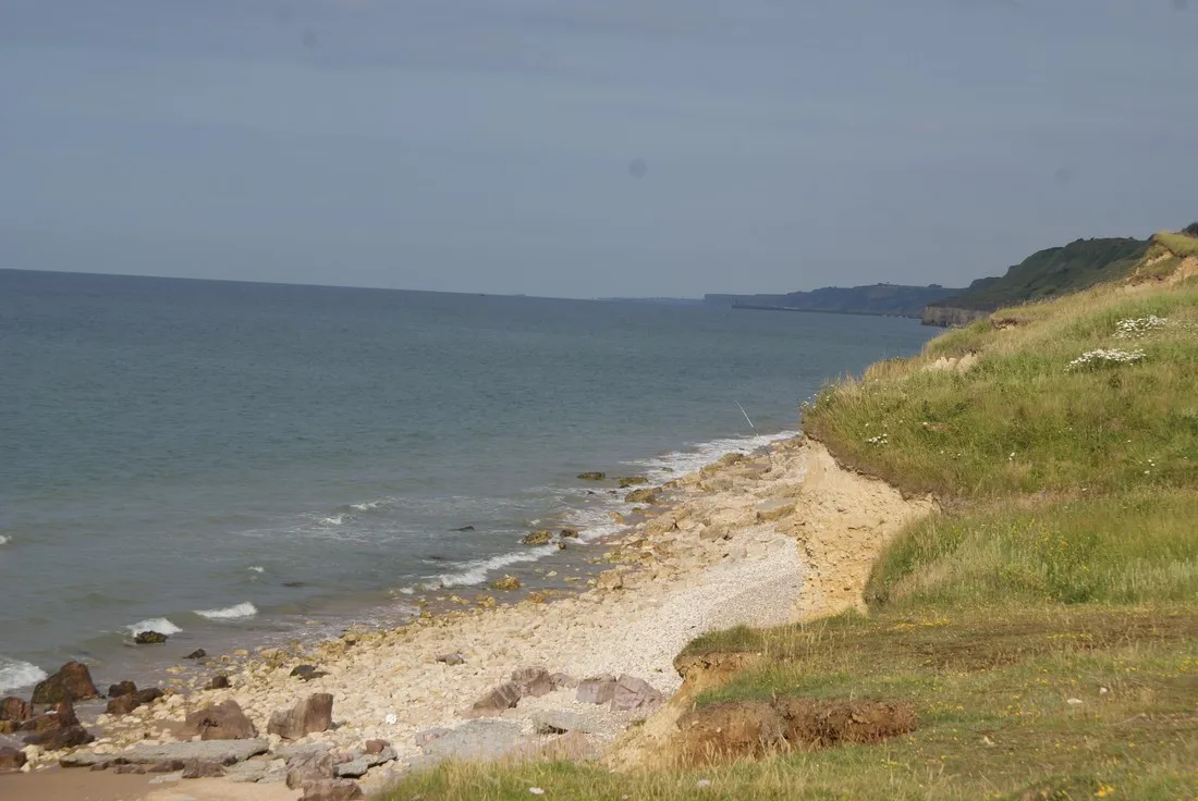 camping-le-robinson-colleville-sur-mer-ef98z