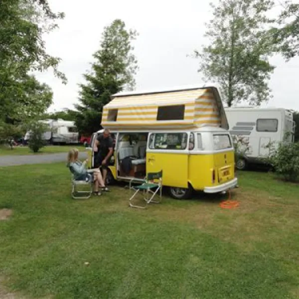 camping-le-robinson-colleville-sur-mer-mwghw