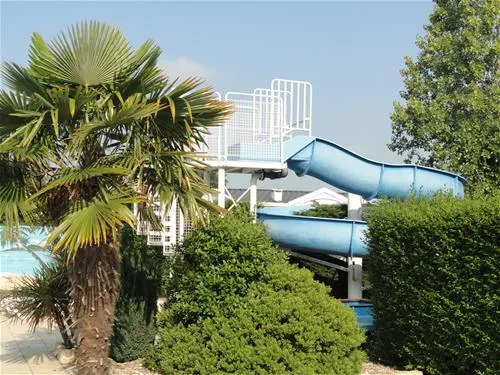 camping-le-robinson-colleville-sur-mer-nbnmk