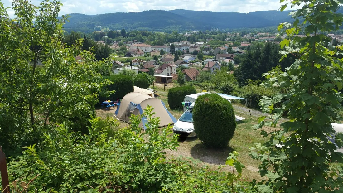 camping-du-chateau-grangessurvologne-cqkym
