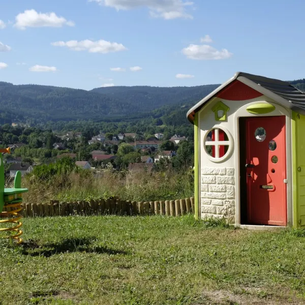 camping-du-chateau-grangessurvologne-et9sw