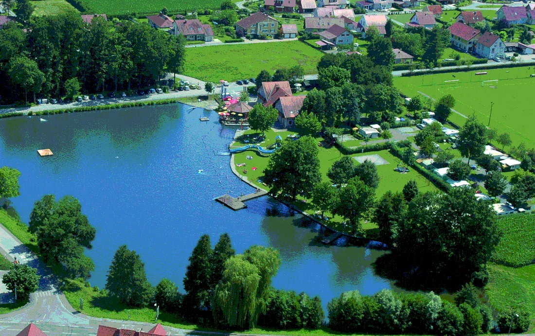 naturbadesee-weinland-camping-gleinsttten-fnxvt