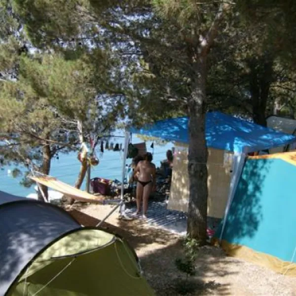camping-pinus-starigradpaklenica-jx9xd