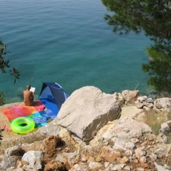 camping-pinus-starigradpaklenica-nyckt