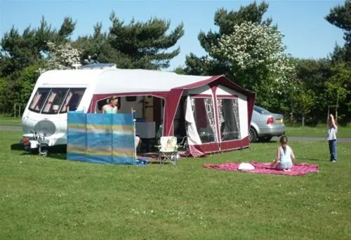 robin-hood-caravan-camping-park-slingsby-york-atf4r