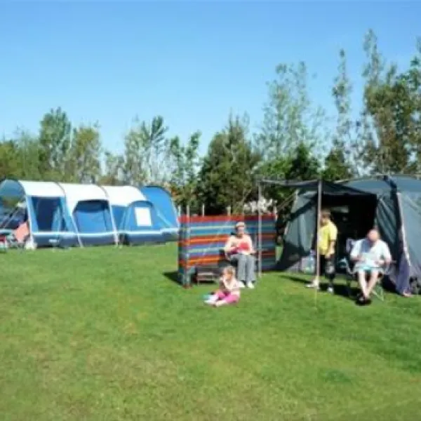 robin-hood-caravan-camping-park-slingsby-york-dstz1