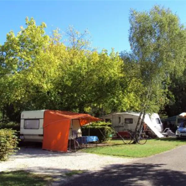 camping-municipal-de-louhans-louhans-vmlot