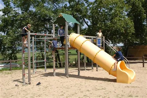 camping-le-village-des-meuniers-dompierre-les-ormes-r1qbp
