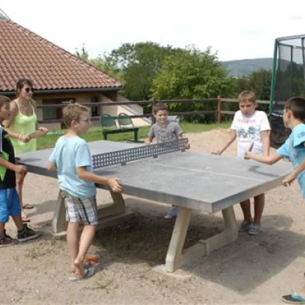 camping-le-village-des-meuniers-dompierre-les-ormes-rkcam