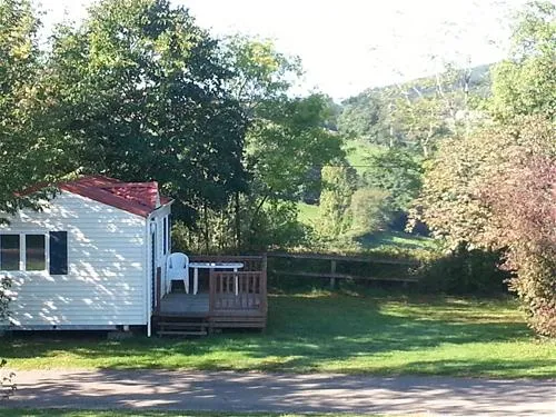 camping-le-village-des-meuniers-dompierre-les-ormes-v3uor