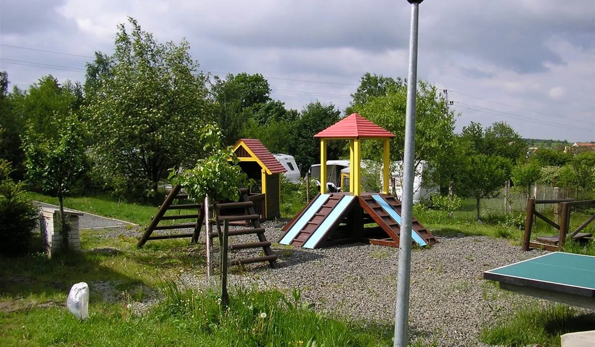 camping-de-bongerd-benesov-u-boskovic-aune1