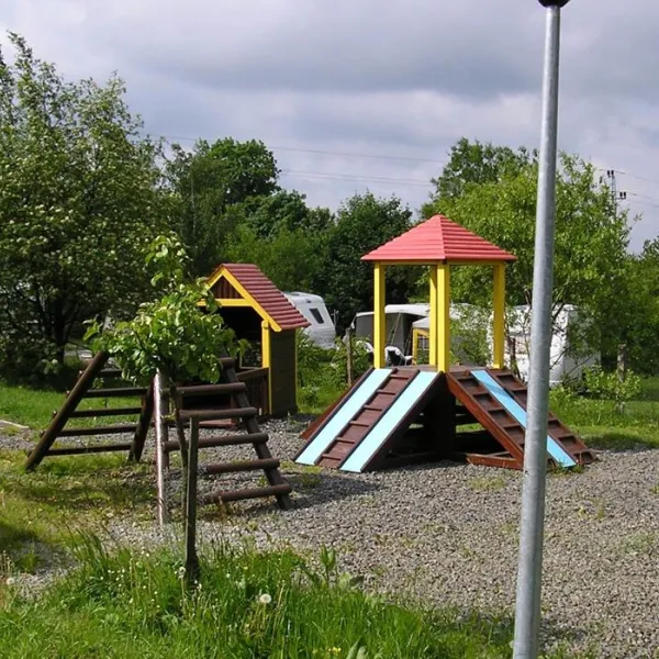 camping-de-bongerd-benesov-u-boskovic-aune1