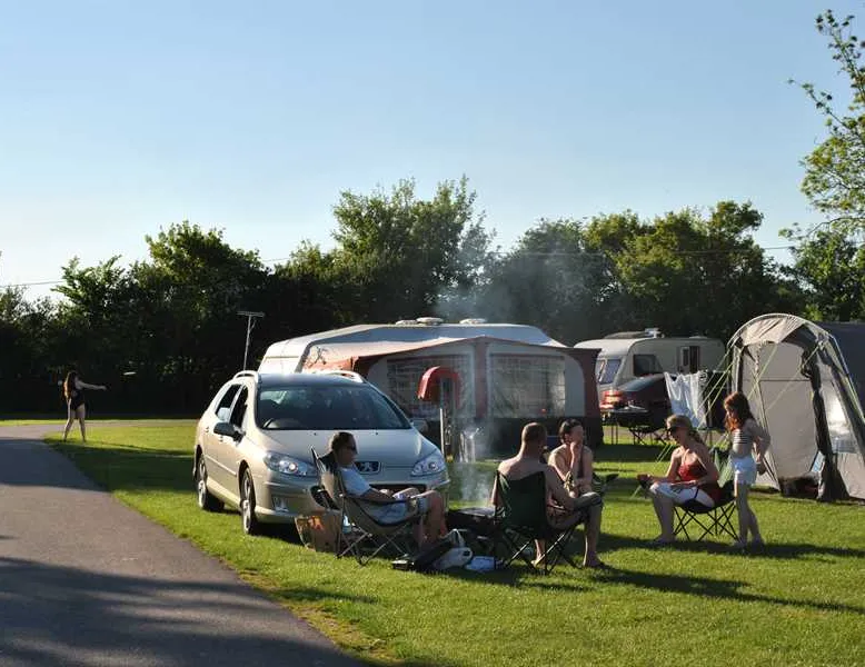 mill-farm-caravan-and-camping-park-bridgwater-0slwu