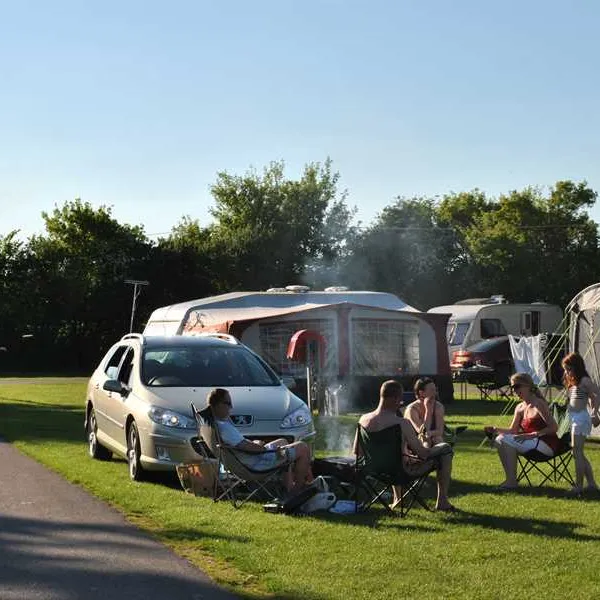 mill-farm-caravan-and-camping-park-bridgwater-0slwu